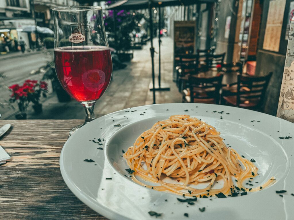 roger ce pzinwloovlc unsplash